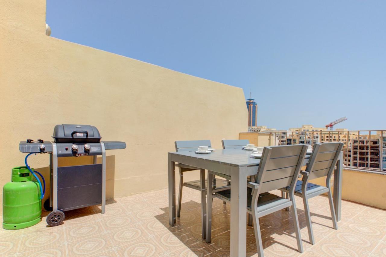 Morina Court - Seaview Apartments And Penthouse In St Julians By Shortletsmalta St. Julian's Exteriör bild
