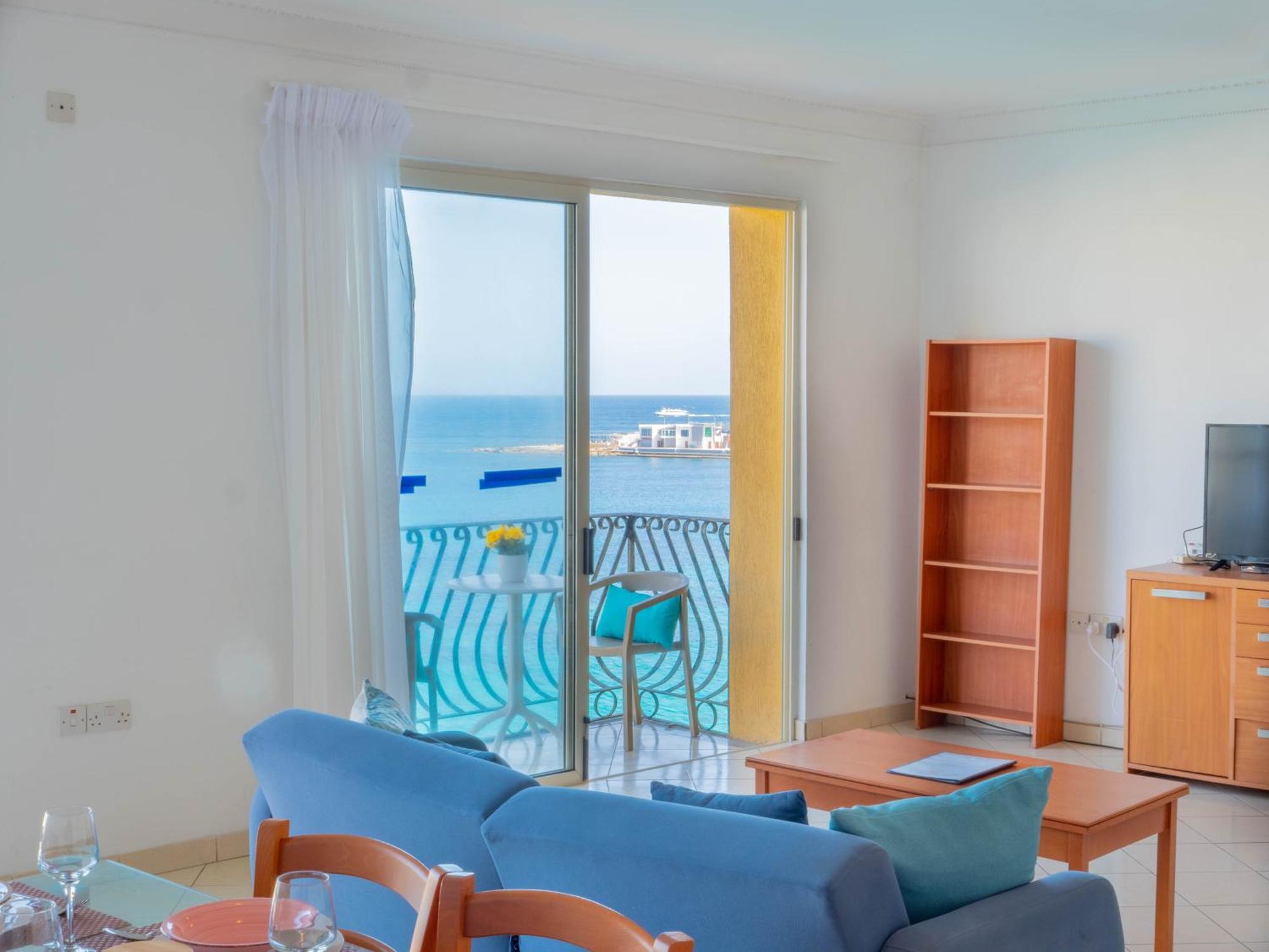 Morina Court - Seaview Apartments And Penthouse In St Julians By Shortletsmalta St. Julian's Exteriör bild